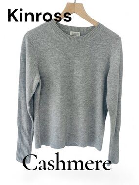 Kinross Light Gray Cashmere Crewneck Sweater